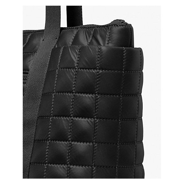 กระเป๋าโท้ทผู้หญิง รุ่น Camden Medium Tote