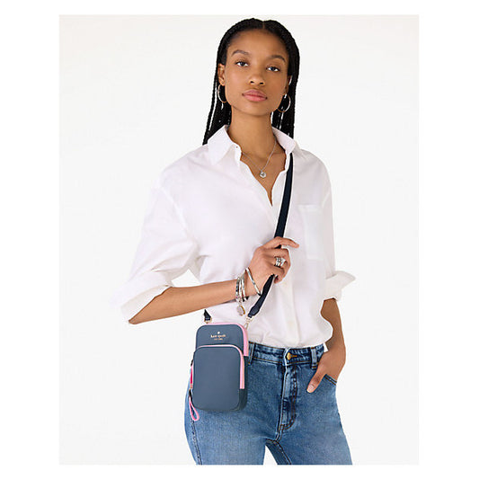 กระเป๋าสะพายผู้หญิง รุ่น Chelsea North South Dual Zip Phone Crossbody