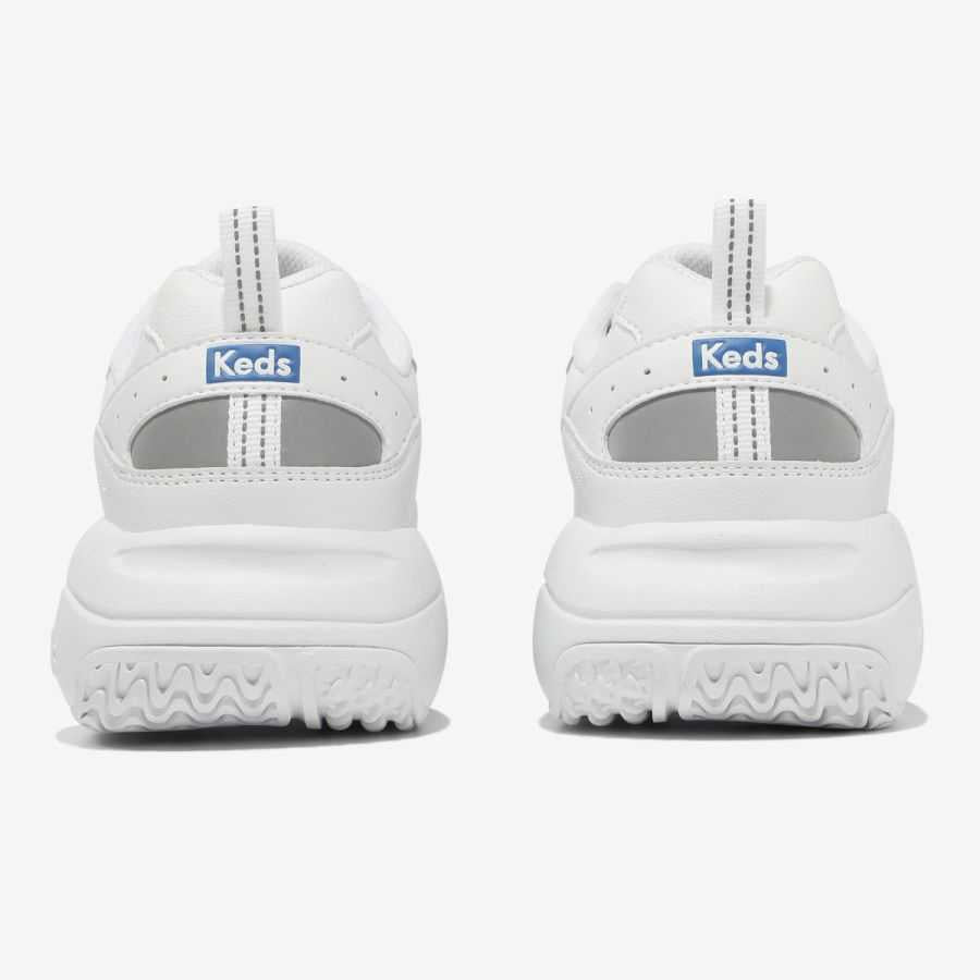 รองเท้าผ้าใบ ผู้หญิง รุ่น Bounce