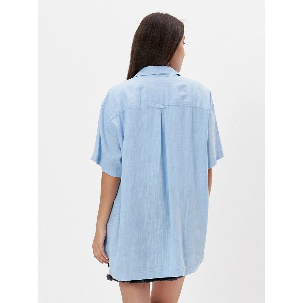 เสื้อเชิ้ตผู้หญิง Core Os Ss Resort Shirt