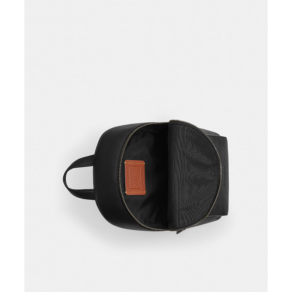 กระเป๋าคาดอกผู้ชาย รุ่น Turnlock Sling Pack In Signature Canvas