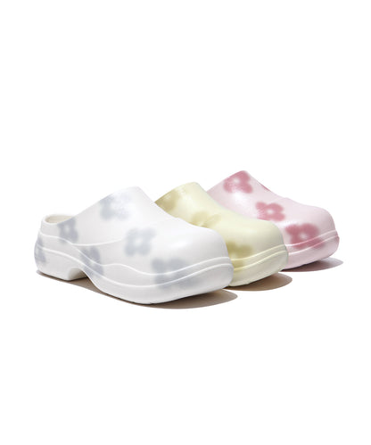 รองเท้าแตะเปิดส้น ผู้หญิง รุ่น X Minjukim Floral Shadow Clog