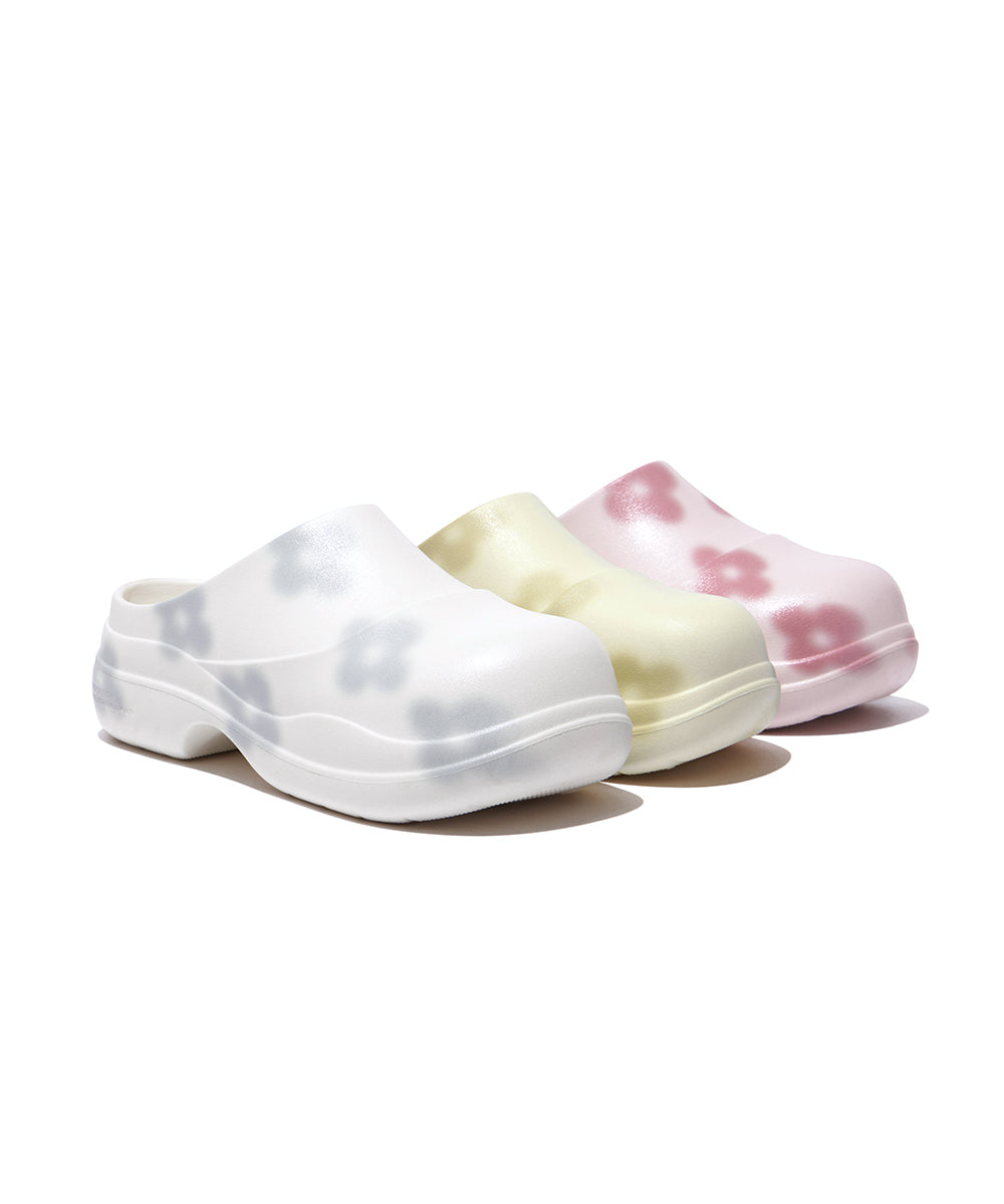 รองเท้าแตะเปิดส้น ผู้หญิง รุ่น X Minjukim Floral Shadow Clog