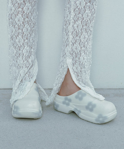 รองเท้าแตะเปิดส้น ผู้หญิง รุ่น X Minjukim Floral Shadow Clog