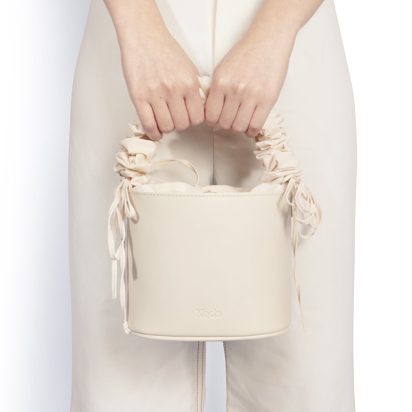 กระเป๋าถือผู้หญิง รุ่น Bucket Bag