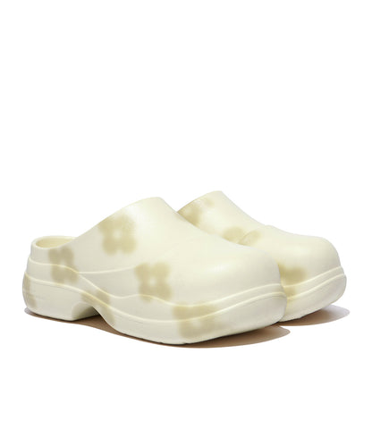 รองเท้าแตะเปิดส้น ผู้หญิง รุ่น X Minjukim Floral Shadow Clog