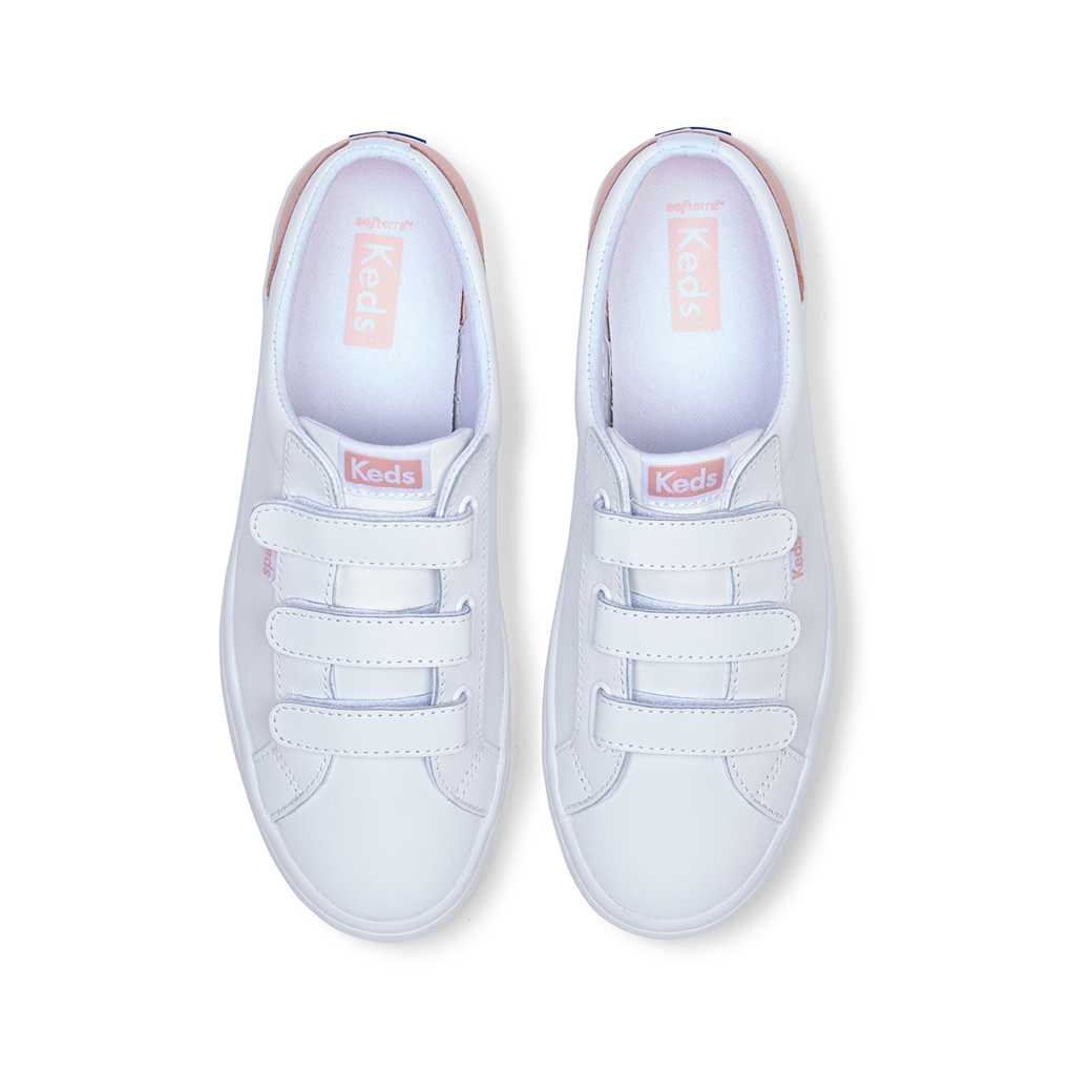 รองเท้าผ้าใบหนัง  รุ่น Tiebreak Leather