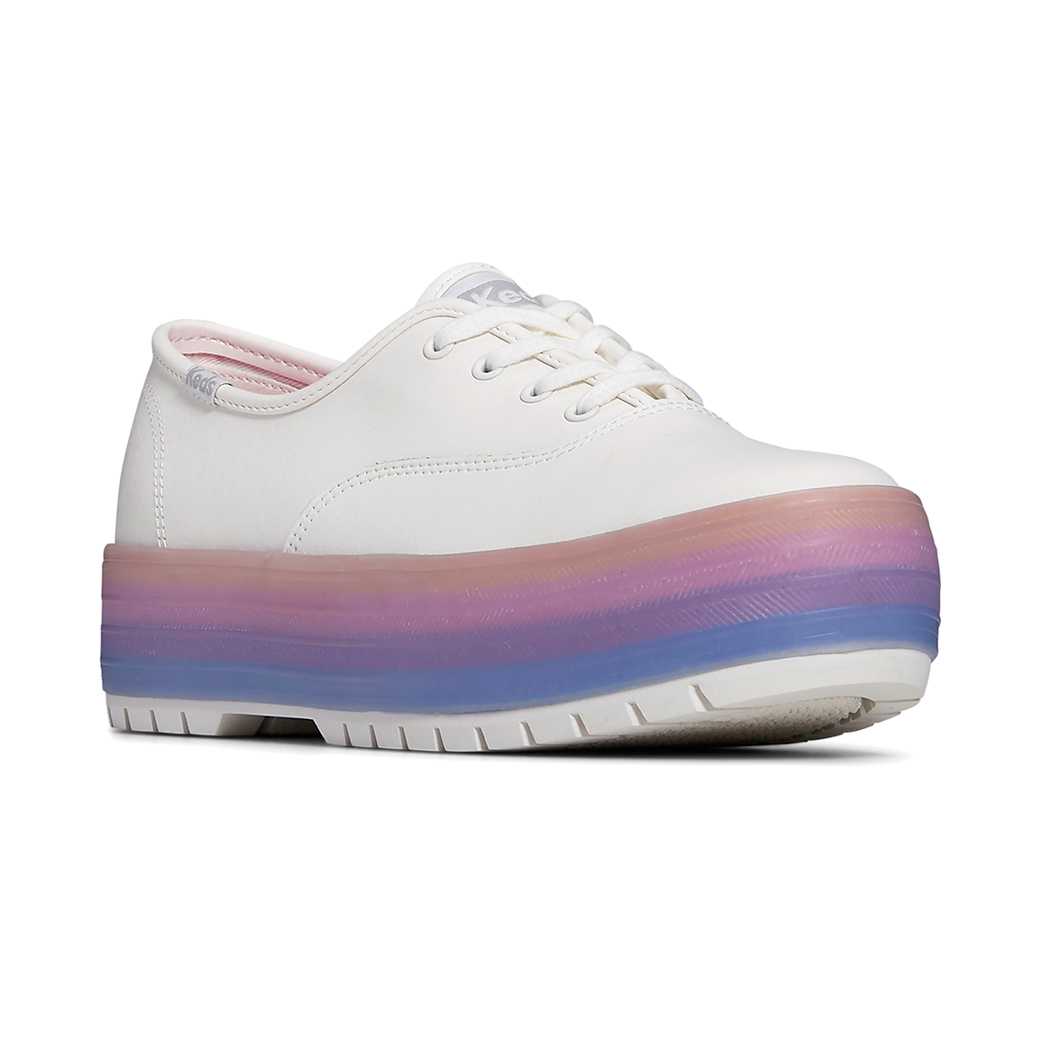 รองเท้าผ้าใบหนัง  รุ่น The Platform Lug Translucent Foxing