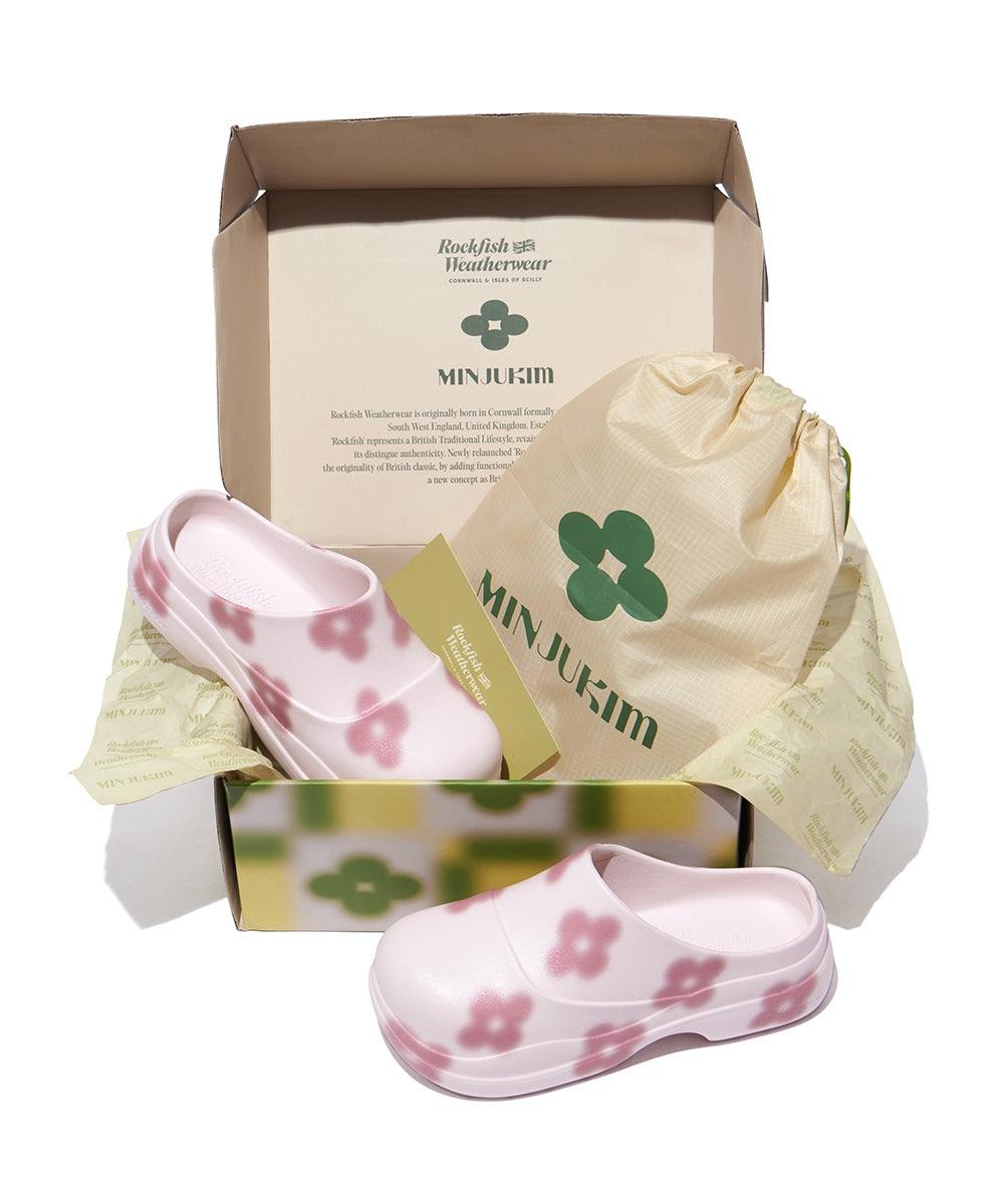 รองเท้าแตะเปิดส้น ผู้หญิง รุ่น X Minjukim Floral Shadow Clog