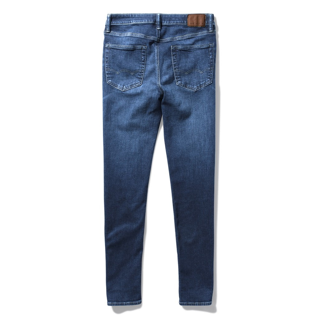 กางเกงยีนส์ผู้ชาย Dark Clean Slim Straight