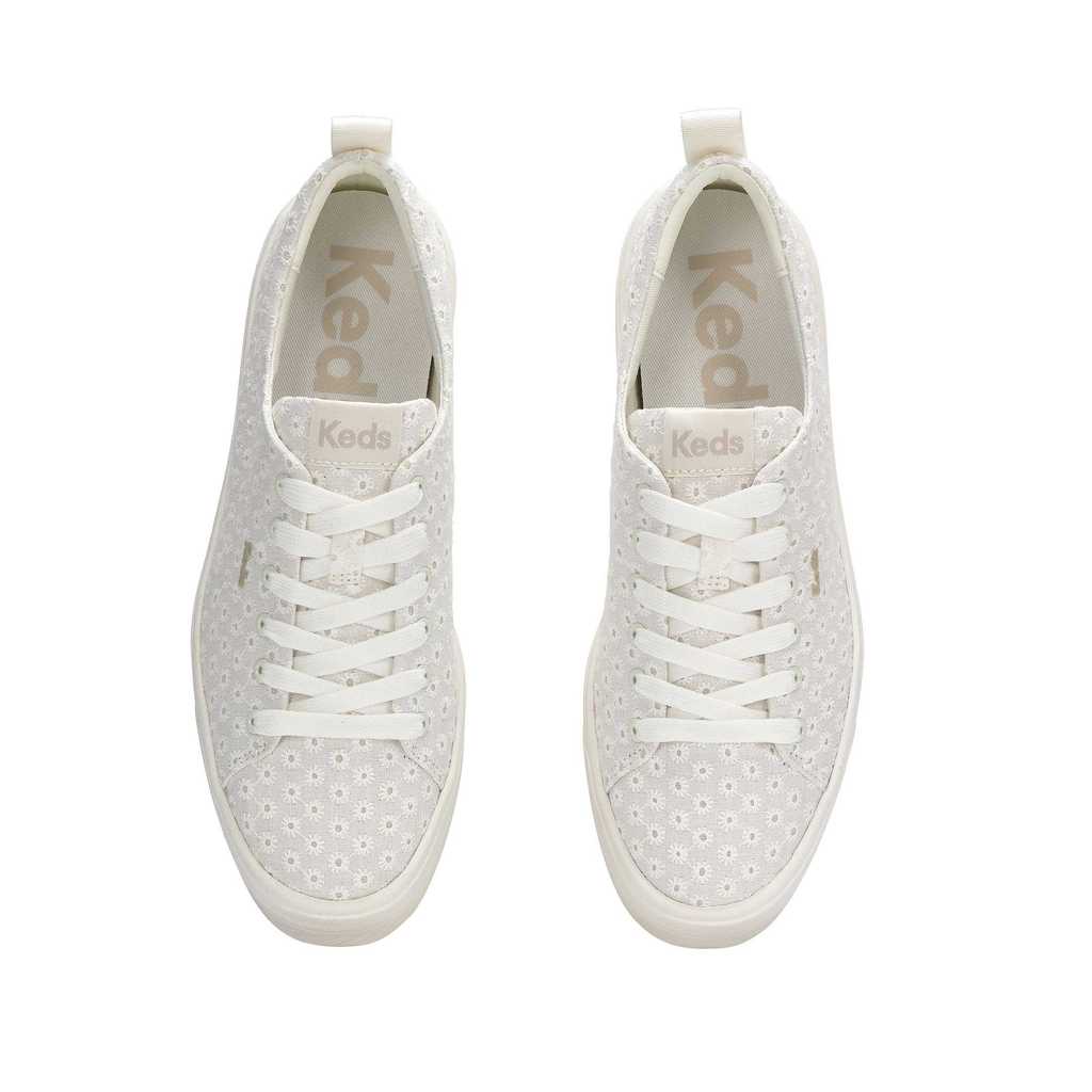 รองเท้าผ้าใบ ผู้หญิง รุ่น Skyler Daisy Eyelet