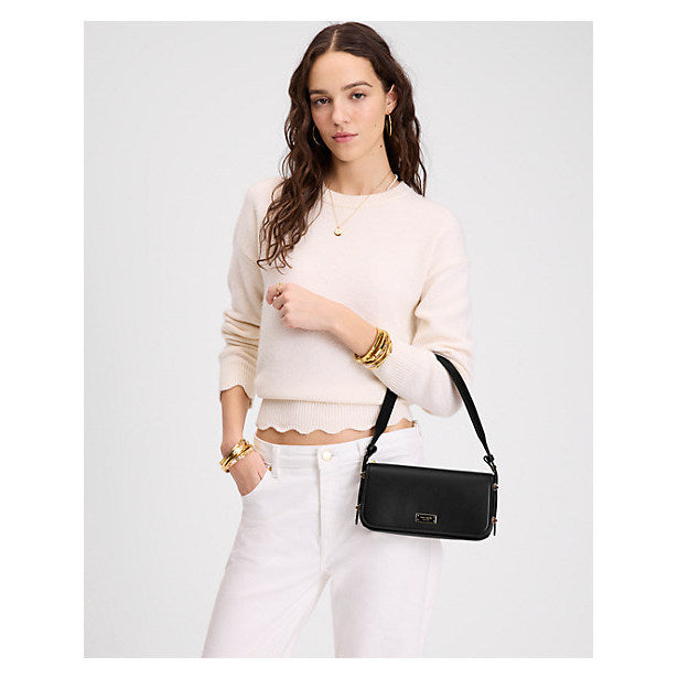 กระเป๋าสะพายผู้หญิง รุ่น Liv East-West Shoulder