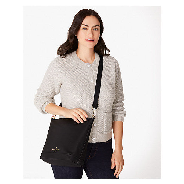 กระเป๋าสะพายผู้หญิง รุ่น Chelsea Large Duffle Crossbody