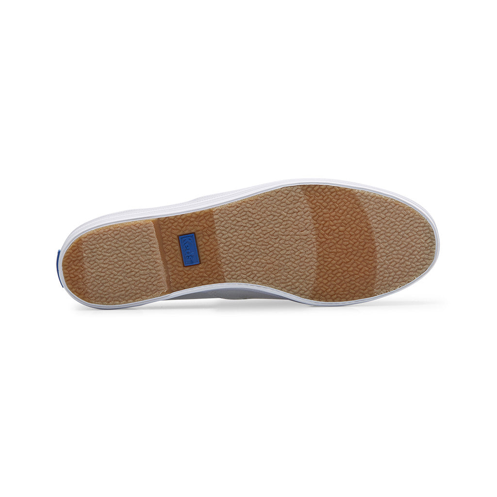 รองเท้าผ้าใบ ผู้หญิง รุ่น The Platform Canvas