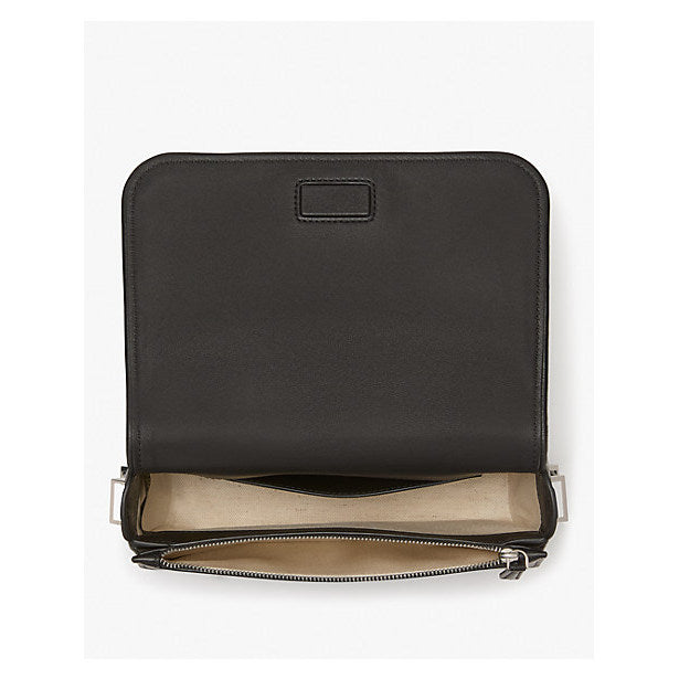 กระเป๋าสะพายผู้หญิง รุ่น Liv Flap Crossbody