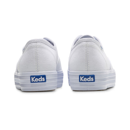 รองเท้าผ้าใบ ผู้หญิง รุ่น The Platform Canvas