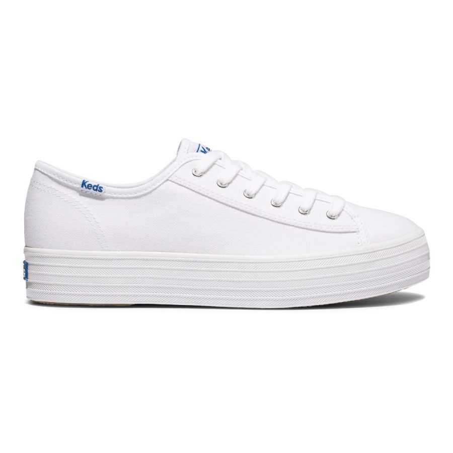 รองเท้าผ้าใบ ผู้หญิง รุ่น Triple Kick Canvas