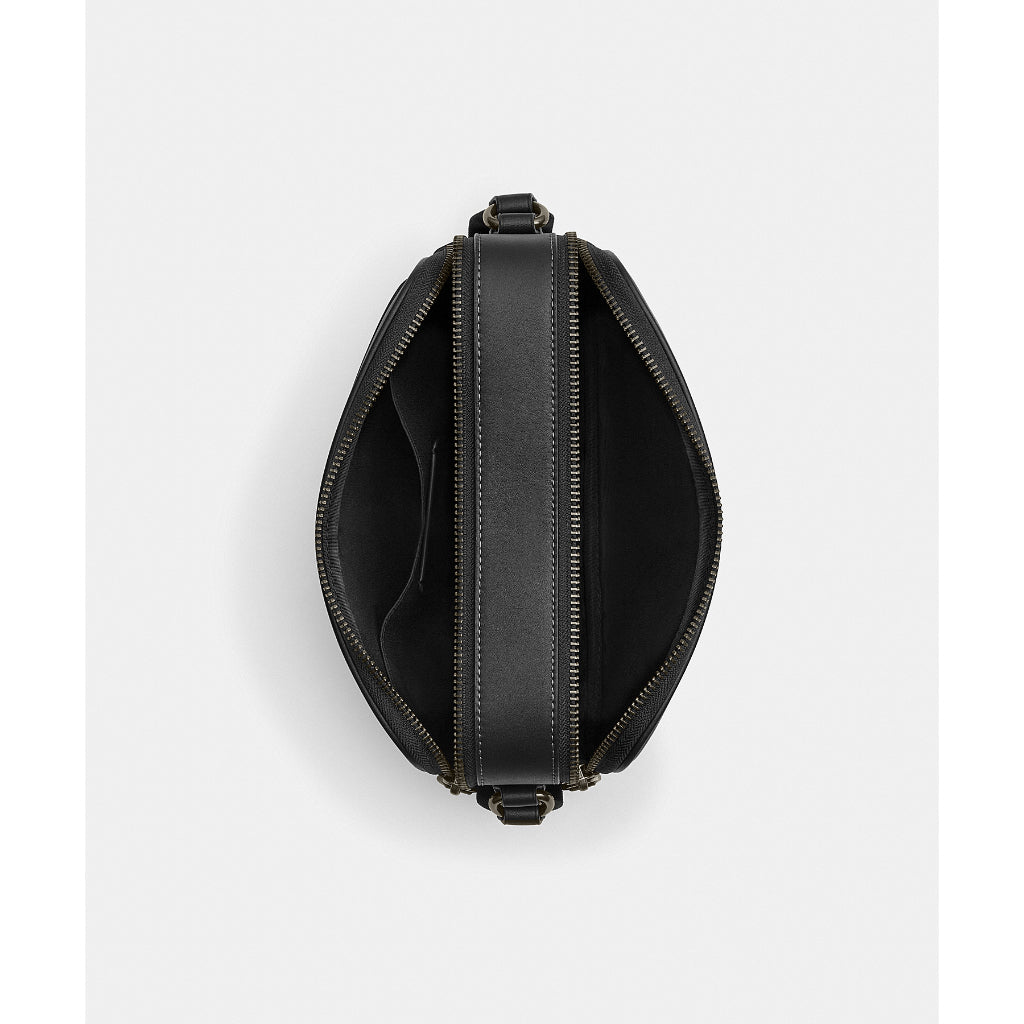 กระเป๋าสะพายข้างผู้ชาย รุ่น Graham Crossbody Bag