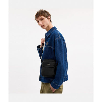 กระเป๋าสะพายข้างผู้ชาย รุ่น Turnlock Crossbody Bag