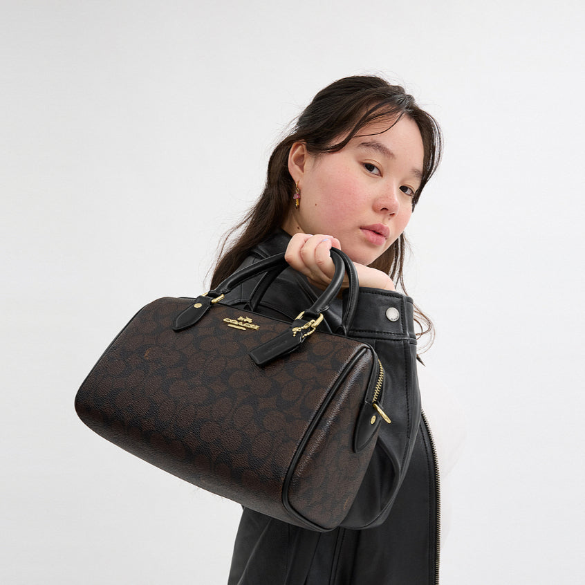 กระเป๋าถือผู้หญิง รุ่น Rowan Satchel Bag In Signature Canvas