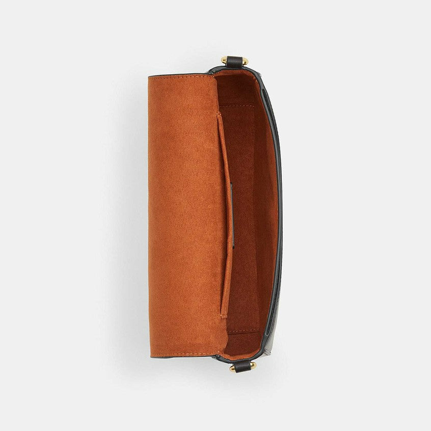 กระเป๋าสะพายผู้หญิง รุ่น Andrea Shoulder Bag In Signature Canvas