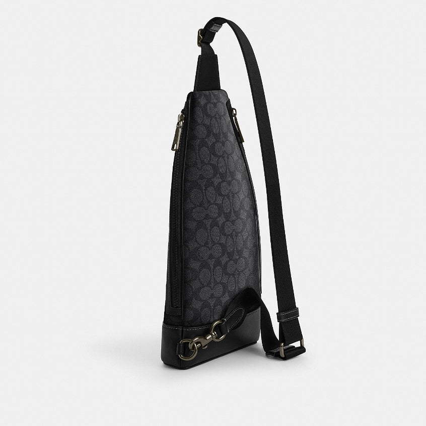 กระเป๋าคาดอกผู้ชาย รุ่น Dominic Sling Pack In Signature Canvas