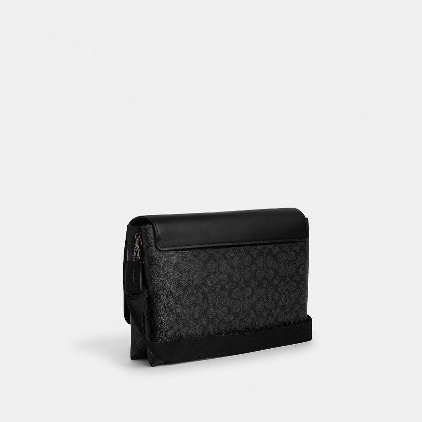 กระเป๋าใส่เอกสารผู้ชาย รุ่น Caleb Messenger Bag In Signature Canvas