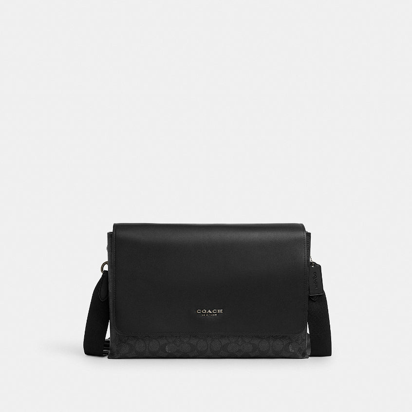 กระเป๋าใส่เอกสารผู้ชาย รุ่น Caleb Messenger Bag In Signature Canvas