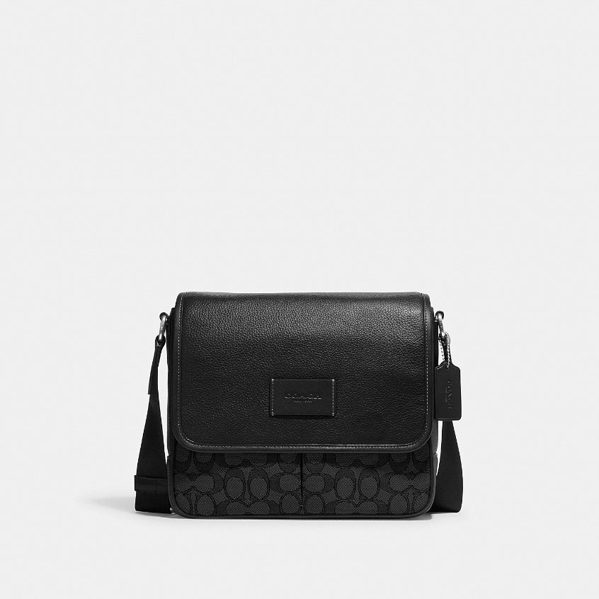 กระเป๋าสะพายข้างผู้ชาย รุ่น Sprint Map Bag 25 In Signature Jacquard
