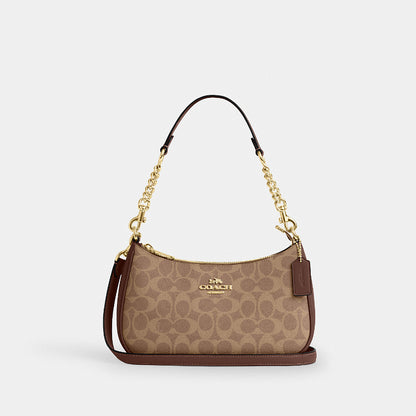 กระเป๋าสะพายผู้หญิง รุ่น Teri Shoulder Bag In Signature Canvas