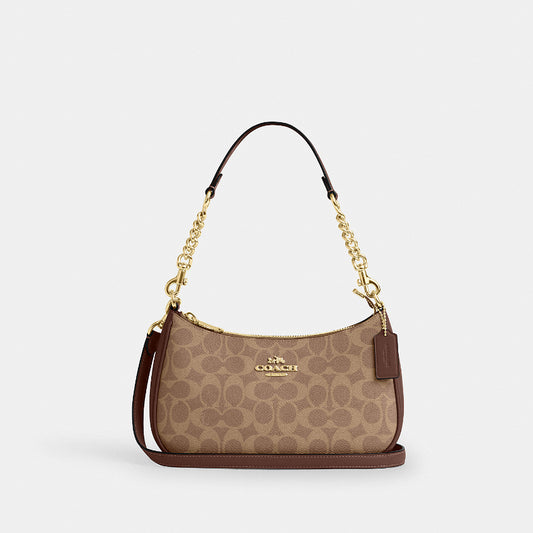 กระเป๋าสะพายผู้หญิง รุ่น Teri Shoulder Bag In Signature Canvas