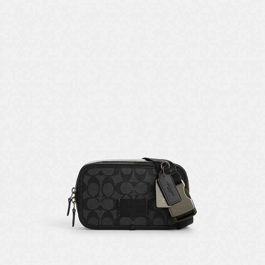 กระเป๋าสะพายข้างผู้ชาย รุ่น Wyatt Belt Bag In Signature Canvas