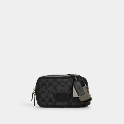 กระเป๋าสะพายข้างผู้ชาย รุ่น Wyatt Belt Bag In Signature Canvas