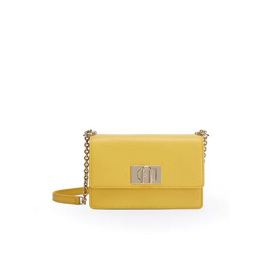 กระเป๋าสะพายผู้หญิง รุ่น Furla 1927 Mini Crossbody 20