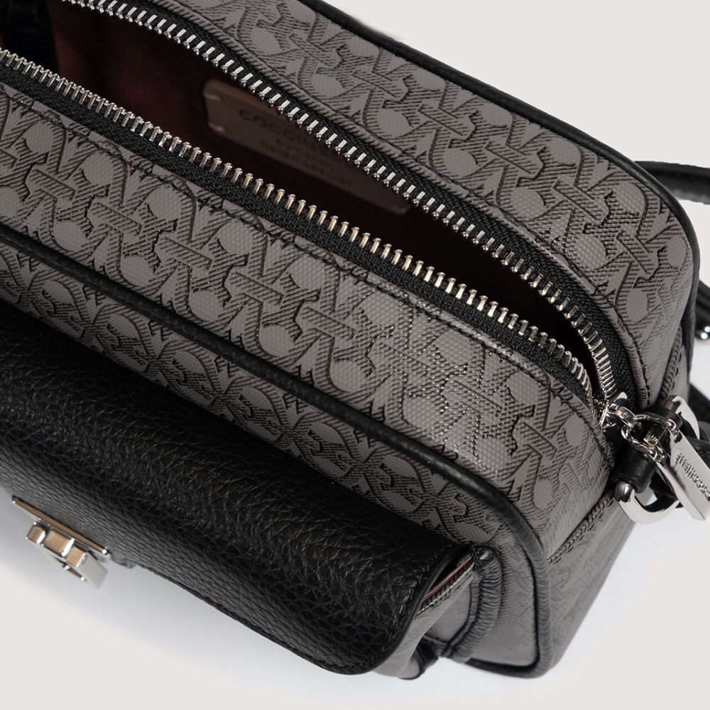 กระเป๋าสะพายผู้หญิง รุ่น Beat Coated Monogram