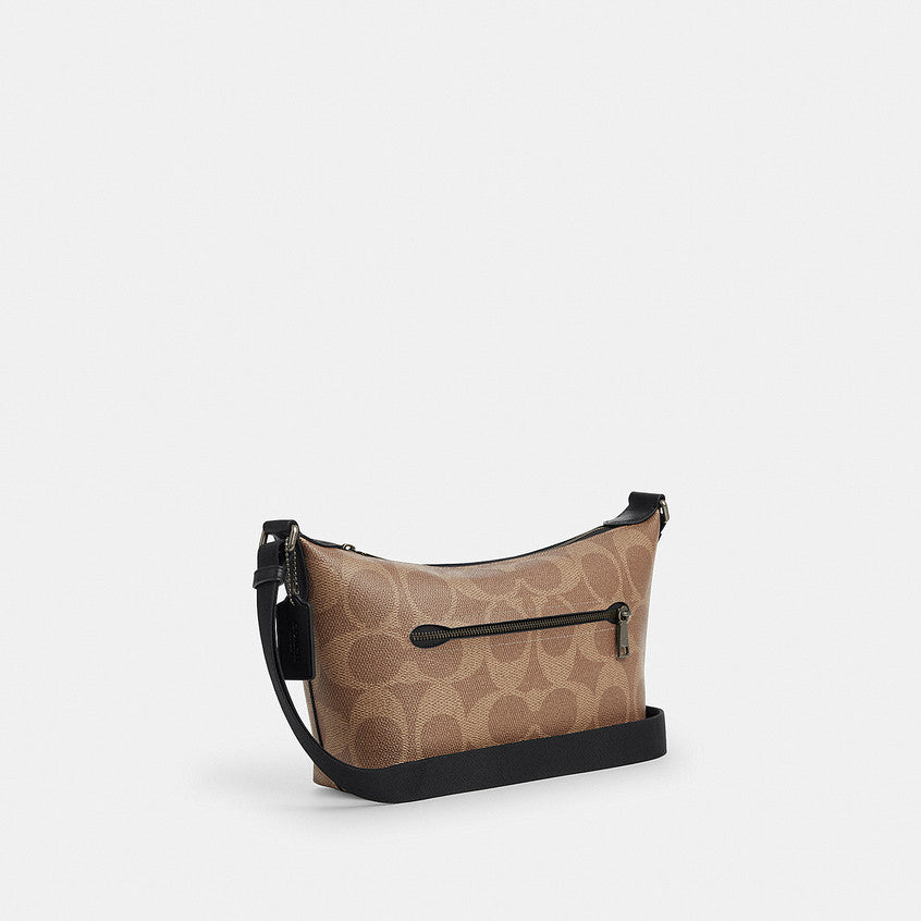 กระเป๋าสะพายข้างผู้ชาย รุ่น Small Finn Crossbody Bag With Pouch In Maxi Signature Canvas
