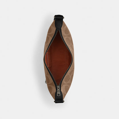 กระเป๋าสะพายข้างผู้ชาย รุ่น Small Finn Crossbody Bag With Pouch In Maxi Signature Canvas