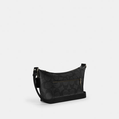 กระเป๋าสะพายข้างผู้ชาย รุ่น Small Finn Crossbody Bag With Pouch In Maxi Signature Canvas