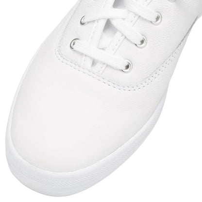 รองเท้าผ้าใบหนัง ผู้หญิง รุ่น Champion Core Leather