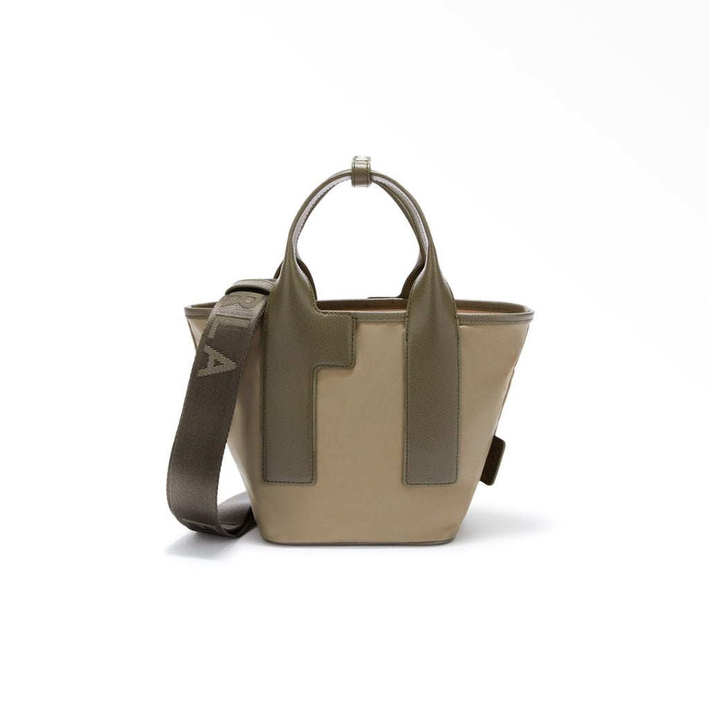 กระเป๋าสะพายผู้หญิง รุ่น Piuma S Tote