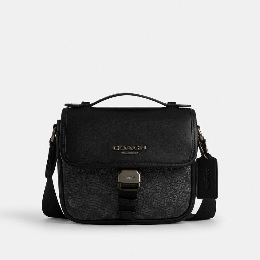 กระเป๋าสะพายข้างผู้ชาย รุ่น Racer Crossbody in Signature Canvas