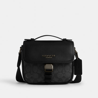 กระเป๋าสะพายข้างผู้ชาย รุ่น Racer Crossbody in Signature Canvas