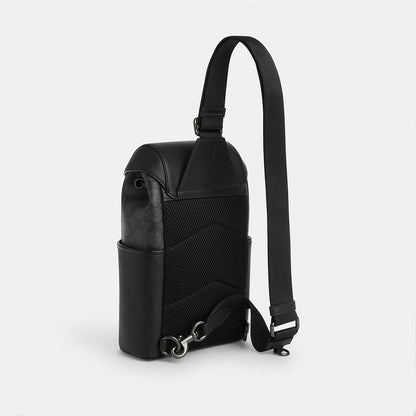 กระเป๋าคาดอกผู้ชาย รุ่น Racer Pack In Signature Canvas