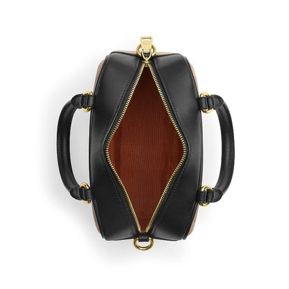 กระเป๋าสะพายข้างผู้หญิง รุ่น Satchel Crossbody Bag In Signature Canvas