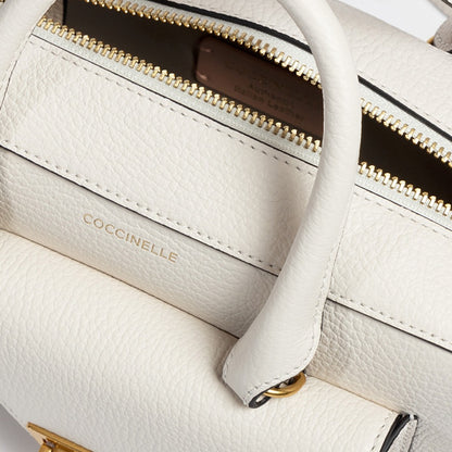 กระเป๋าถือผู้หญิง รุ่น Beat Soft