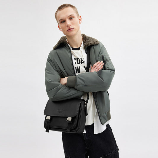 กระเป๋าสะพายข้างผู้ชาย รุ่น Racer Messenger Leather