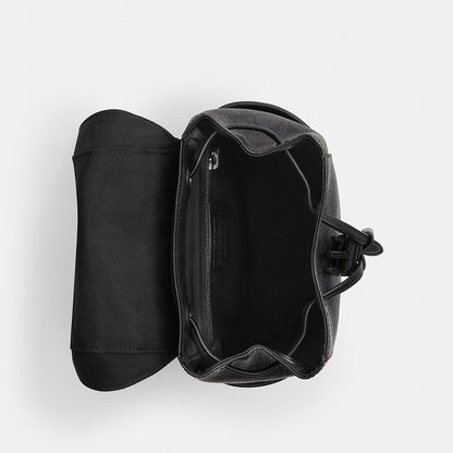 กระเป๋าคาดอกผู้ชาย รุ่น Racer Pack In Signature Canvas