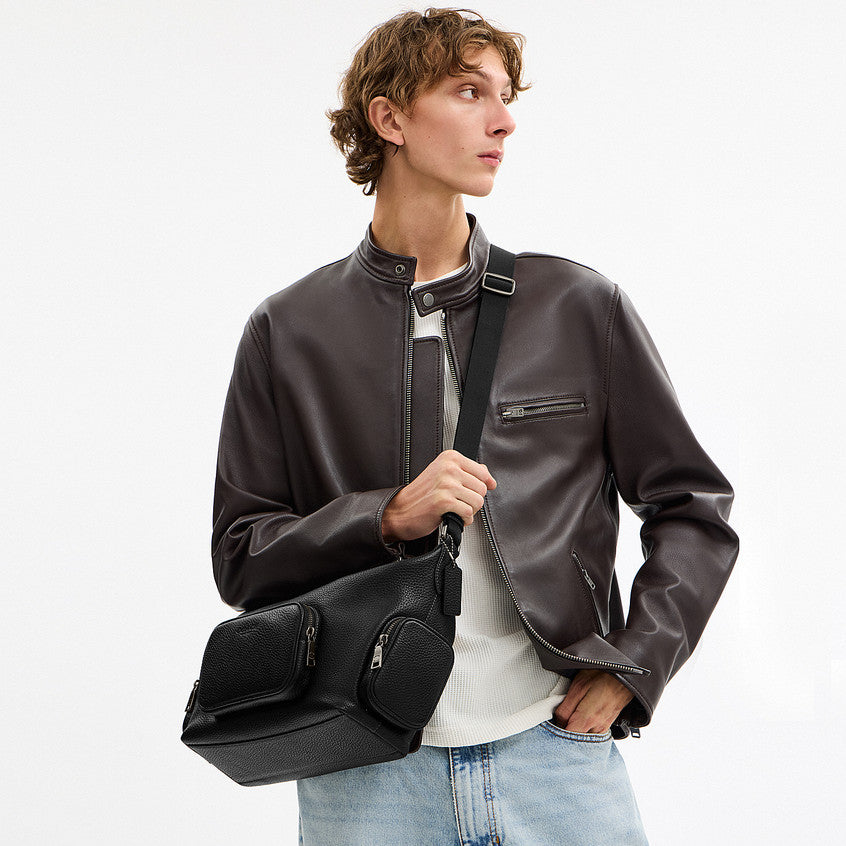 กระเป๋าสะพายข้างผู้ชาย รุ่น Finn Crossbody Bag With Pockets