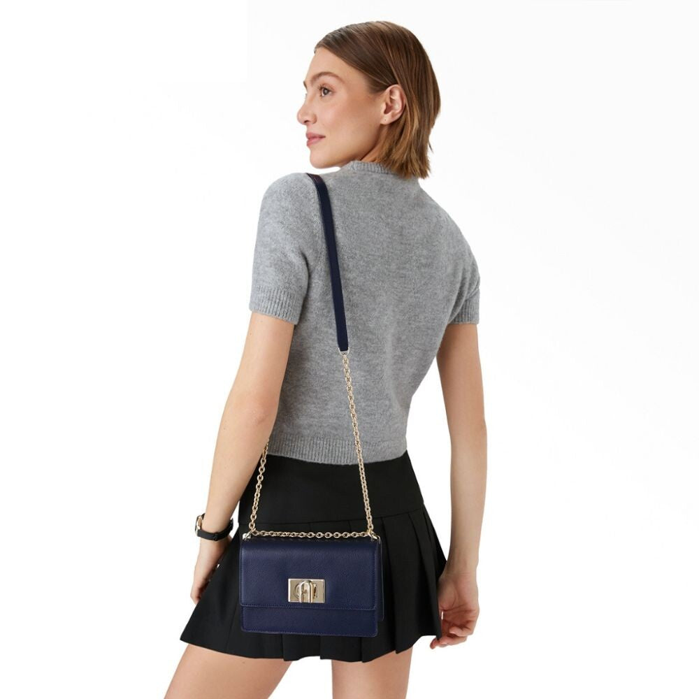 กระเป๋าสะพายผู้หญิง รุ่น Furla 1927 Mini Crossbody 20