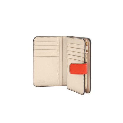 กระเป๋าสตางค์ผู้หญิง รุ่น Camelia M Compact Wallet